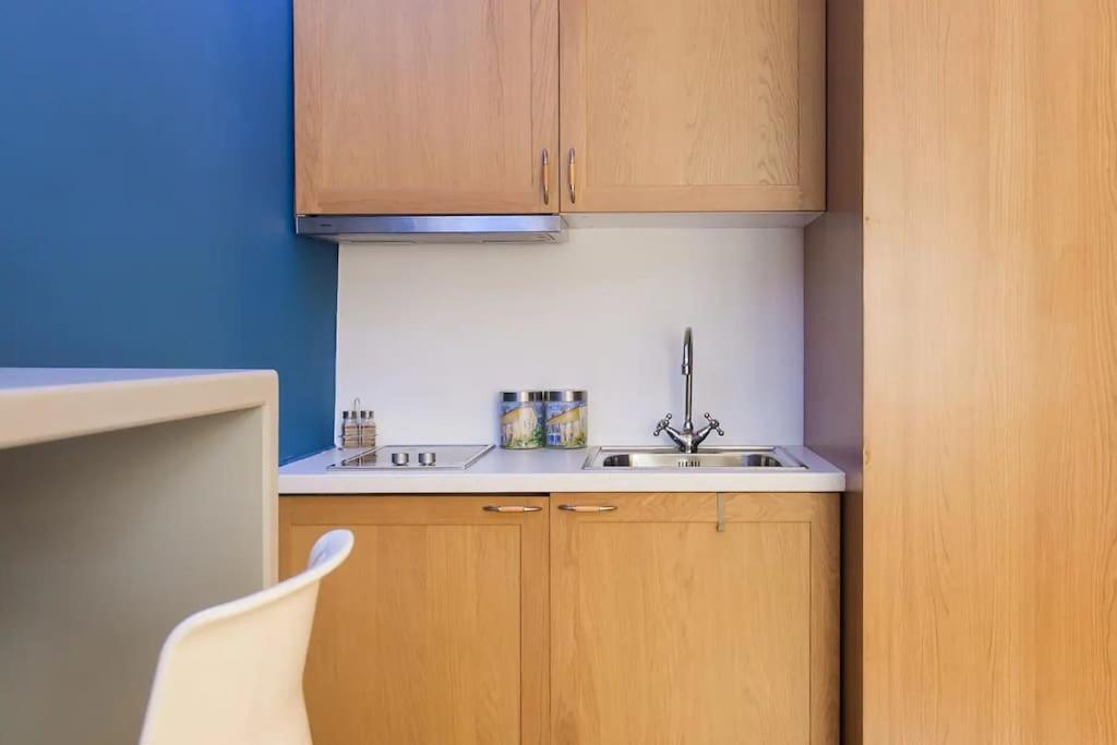 Plaka'S Flat-Near Syntagma Metro Station Apartment Athena Bagian luar foto